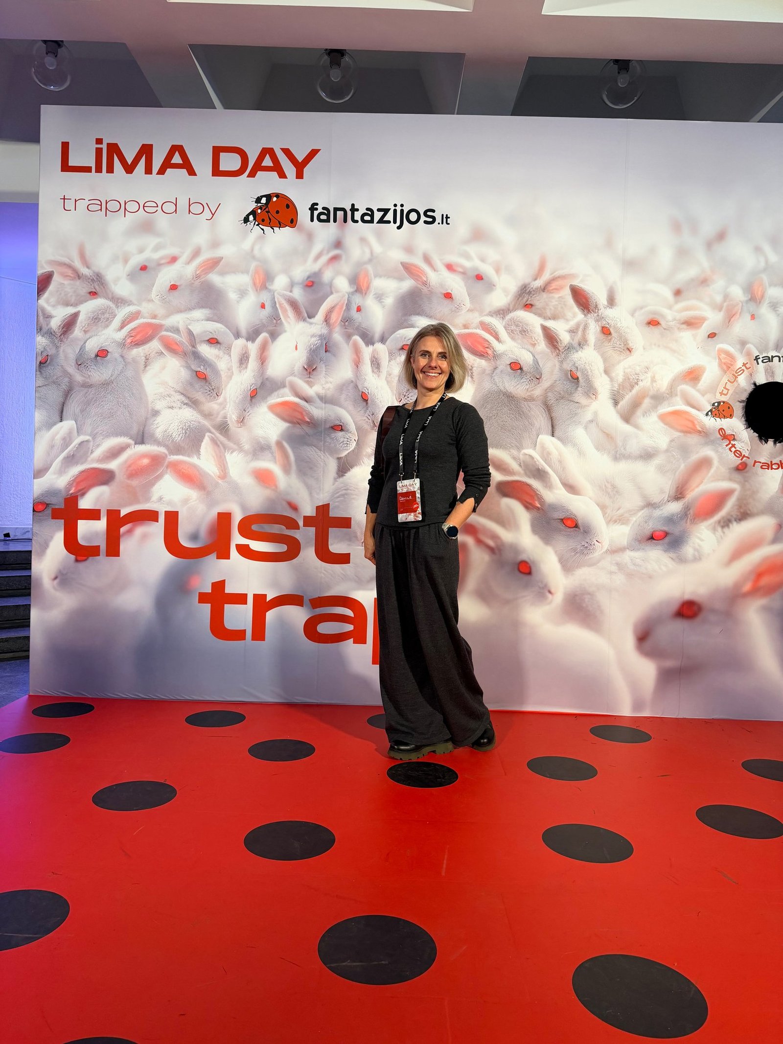 Dovilė, Šiaulių DI bendruomenės organizatorė, konferencijoje „LiMA Day“